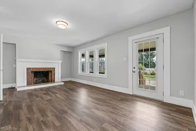 1552 Parkway Boulevard, Alliance, OH 44601 - Photo 7