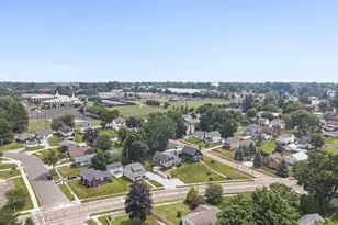 1552 Parkway Blvd, Alliance, OH 44601 - Photo 39