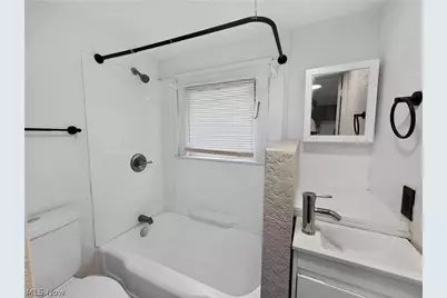 9705 Orleans Avenue, Loveland, OH 44105 - Photo 7