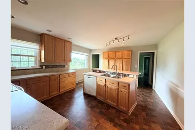 615 W Wayne Avenue, Wooster, OH 44691 - Photo 17