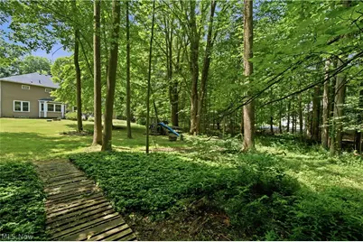 8884 Lake in The Woods Trail, Chagrin Falls, OH 44023 - Photo 43
