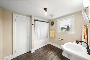453 Marview Ave, Akron, OH 44310 - Photo 13
