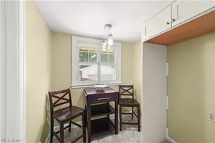 453 Marview Ave, Akron, OH 44310 - Photo 9