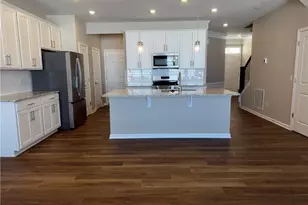 945-2 Memory Ln, Aurora, OH 44202 - Photo 3