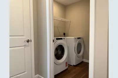 945-2 Memory Lane, Aurora, OH 44202 - Photo 13