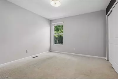 106 Rotili Lane, Akron, OH 44321 - Photo 33