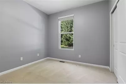 106 Rotili Lane, Akron, OH 44321 - Photo 17