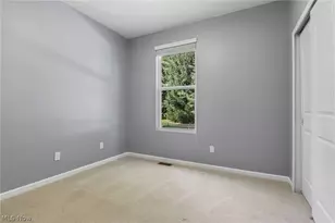 106 Rotili Lane, Akron, OH 44321 - Photo 17