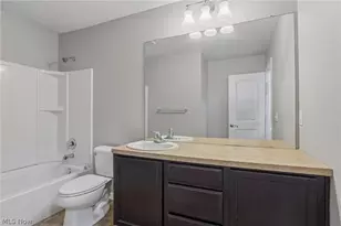 106 Rotili Lane, Akron, OH 44321 - Photo 35