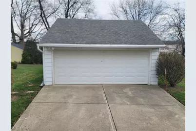 5093 Nan Linn Drive, Willoughby, OH 44094 - Photo 13