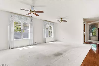 1990 Buckingham Drive, Avon, OH 44011 - Photo 5