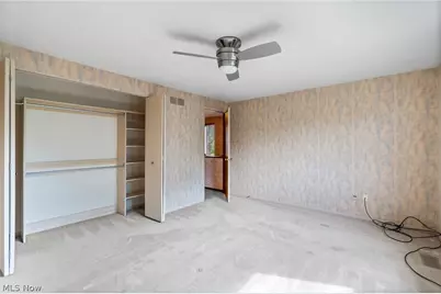174 St. Clair Drive, Akron, OH 44307 - Photo 15
