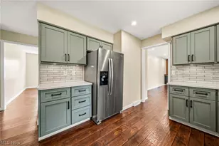 17911 Snyder Rd, Chagrin Falls, OH 44023 - Photo 13