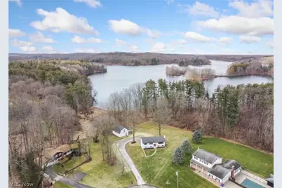 1121 Doralee Drive, Mogadore, OH 44260 - Photo 15