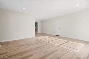 6142 Mark Dr, Huber Heights, OH 44146 - Photo 17
