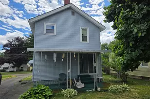 264 5th St NE, Barberton, OH 44203 - Photo 3