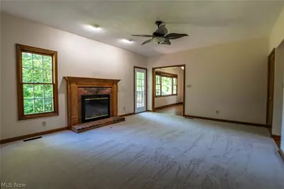 1807 Smith Kramer Street NE, Hartville, OH 44632 - Photo 27