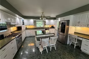 16592 Davis Dr, East Liverpool, OH 43920 - Photo 13