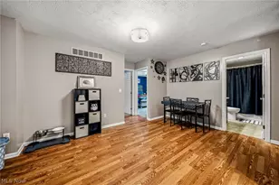 2854 Berne St, Akron, OH 44312 - Photo 11