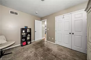 2854 Berne St, Akron, OH 44312 - Photo 9