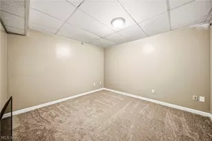 2854 Berne St, Akron, OH 44312 - Photo 25
