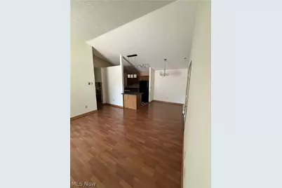 35177 Greenwich Avenue, North Ridgeville, OH 44039 - Photo 5