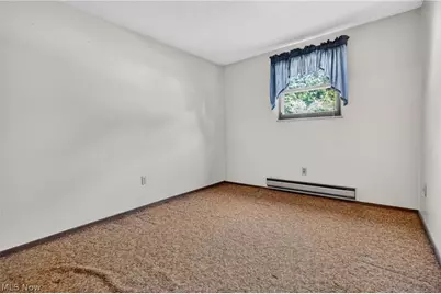 6500 Rosebelle Avenue, North Ridgeville, OH 44039 - Photo 17