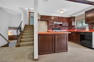 6500 Rosebelle Ave, North Ridgeville, OH 44039 - Photo 7