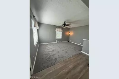 29810 Bruce Drive, Willowick, OH 44095 - Photo 13
