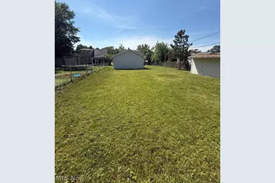29810 Bruce Drive, Willowick, OH 44095 - Photo 15
