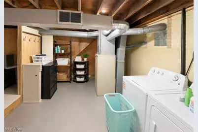 1013 Claibourne Street, East Liverpool, OH 43920 - Photo 5