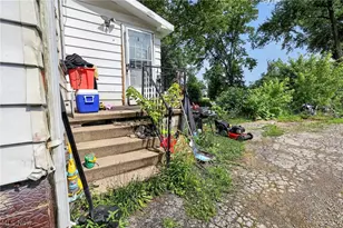 357 W 5th St, Salem, OH 44460 - Photo 9