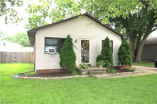 1025 Jackson St, Vermilion, OH 44089 - Photo 19