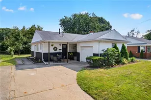 514 6th St NW, North Canton, OH 44720 - Photo 3