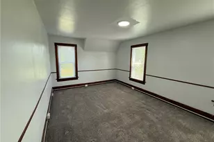 42 Paris Ave, Akron, OH 44301 - Photo 11