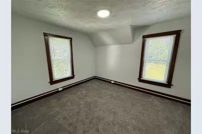 42 Paris Avenue, Akron, OH 44301 - Photo 9