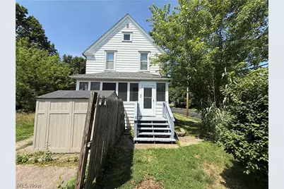 42 Paris Avenue, Akron, OH 44301 - Photo 1