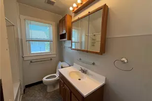 42 Paris Ave, Akron, OH 44301 - Photo 15