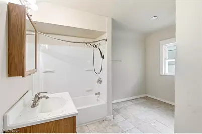 10820 Grantwood Avenue, Loveland, OH 44108 - Photo 25