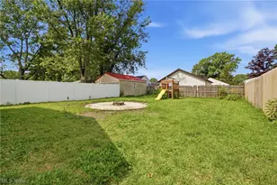 715 S Logan St, Elyria, OH 44035 - Photo 17