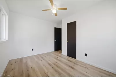715 S Logan Street, Elyria, OH 44035 - Photo 13