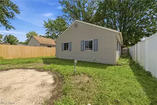 715 S Logan St, Elyria, OH 44035 - Photo 19