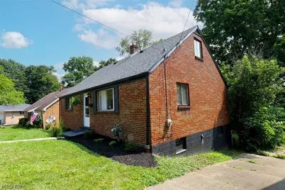 414 Dresden Avenue, Steubenville, OH 43952 - Photo 3