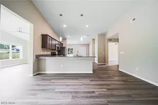 1925 Candell Ave SW, Massillon, OH 44646 - Photo 9