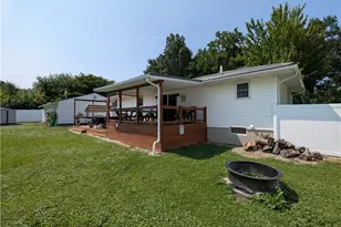 17383 Afton Ave, Lake Milton, OH 44429 - Photo 37