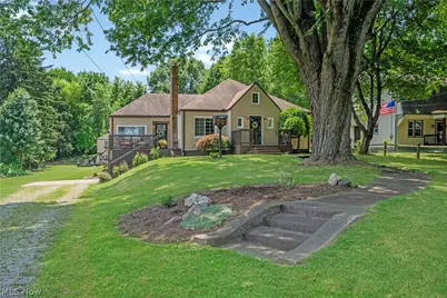 8130 Navarre Road SW, Massillon, OH 44646 - Photo 1