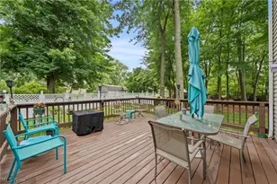 5112 E Lake Rd, Sheffield Lake, OH 44054 - Photo 25