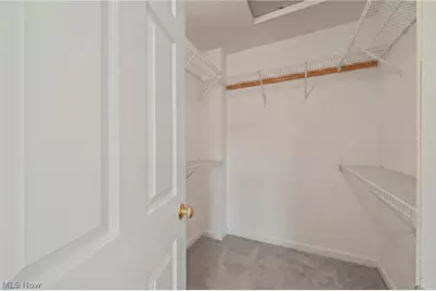 5112 E Lake Road, Sheffield Lake, OH 44054 - Photo 19