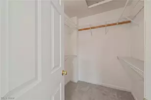 5112 E Lake Rd, Sheffield Lake, OH 44054 - Photo 19