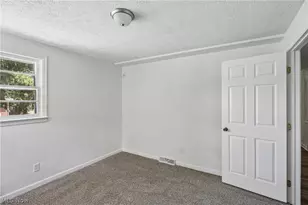 1332 Cloverfield Ave, Dayton, OH 45429 - Photo 17